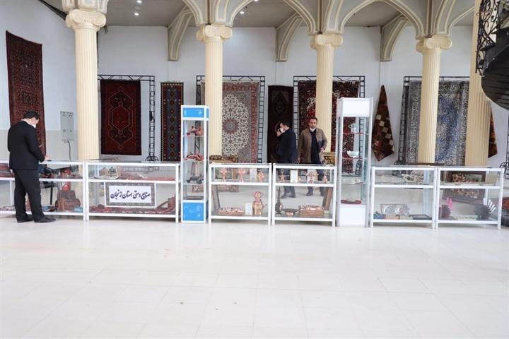 برپایی نمایشگاه توانمندی های صنایع دستی در زنجان