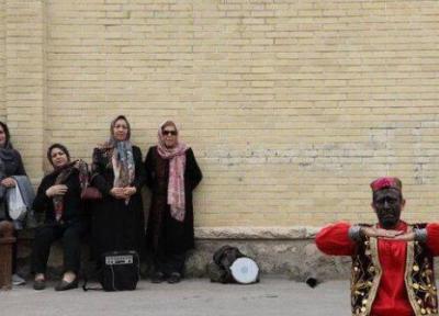 توزیع بسته های نوروزی بین مسافران و گردشگران تهرانی